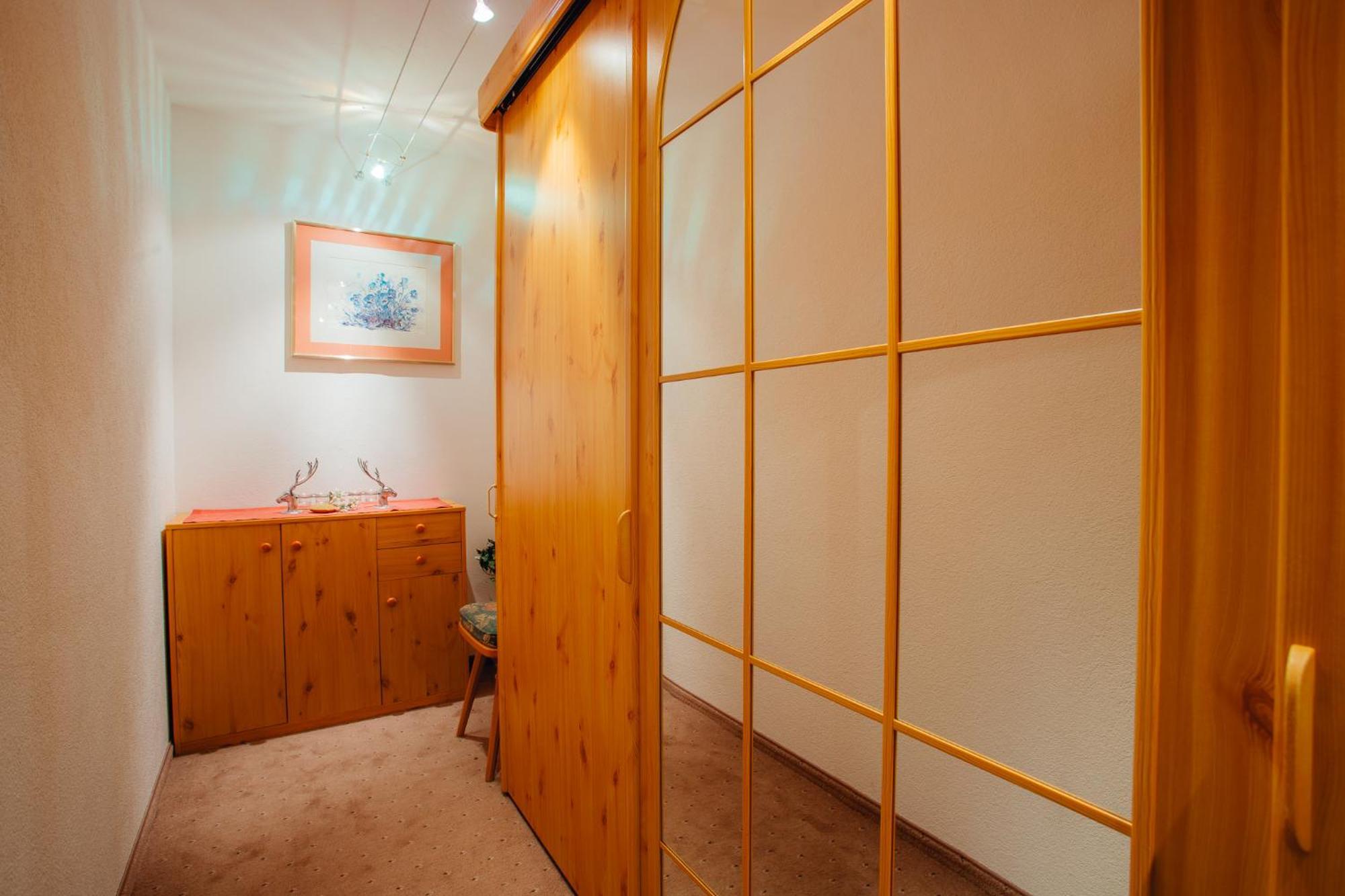 Appartement Seppi By Monicare Ζέεφελντ Εξωτερικό φωτογραφία